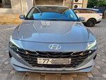 Hyundai Elantra-1
