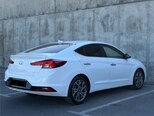 Hyundai Elantra-8