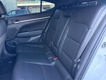 Hyundai Elantra-12