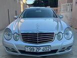 Mercedes E 220-1