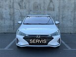 Hyundai Elantra-1