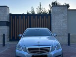 Mercedes E 220-1