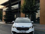 Kia Carnival-2