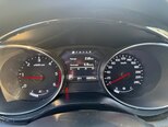 Kia Carnival-12