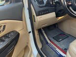 Kia Carnival-17