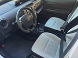 Toyota Aqua-12