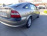 Opel Vectra-15
