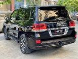 Toyota Land Cruiser-16