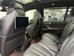 BMW X7-17