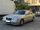Mercedes E 280-4