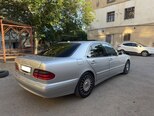 Mercedes E 280-6
