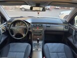Mercedes E 280-10