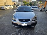 Kia Rio-1