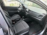Hyundai Accent-13
