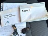 Hyundai Accent-14