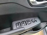 Hyundai Accent-15