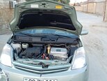 Toyota Prius-8
