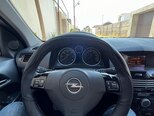 Opel Astra-11