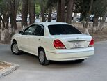 Nissan Sunny-7