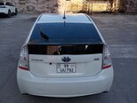 Toyota Prius-11