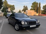 Mercedes E 240-2