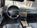 Mercedes E 240-10