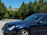 Mercedes E 240-5