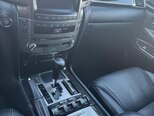 Lexus LX 570-14