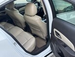 Chevrolet Cruze-11