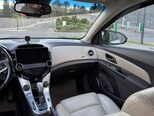 Chevrolet Cruze-13
