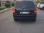 Opel Zafira-10
