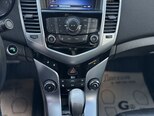 Chevrolet Cruze-10