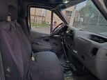 Ford Transit-9