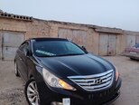 Hyundai Sonata-12