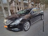Hyundai Sonata-8