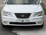 Hyundai Sonata-2