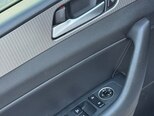 Hyundai Sonata-17