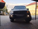 Mitsubishi Pajero-1