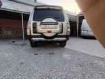Mitsubishi Pajero-5