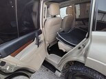 Mitsubishi Pajero-9