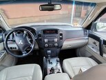 Mitsubishi Pajero-10