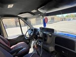 Ford Transit-11