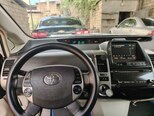 Toyota Prius-19