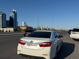Toyota Camry-5