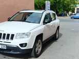 Jeep Compass-5