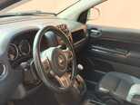 Jeep Compass-11