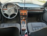 Mercedes 250 D-6