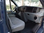 Ford Transit-16