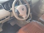 Nissan Tiida-14