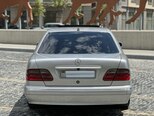 Mercedes E 220-6